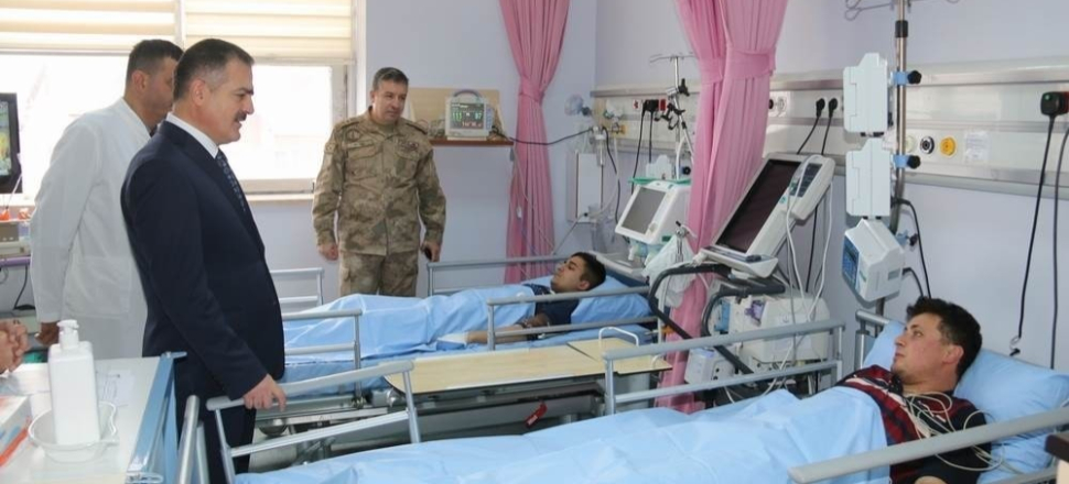 Hakkari'de yıldırım düşmesi sonucu 6 asker yaralandı
