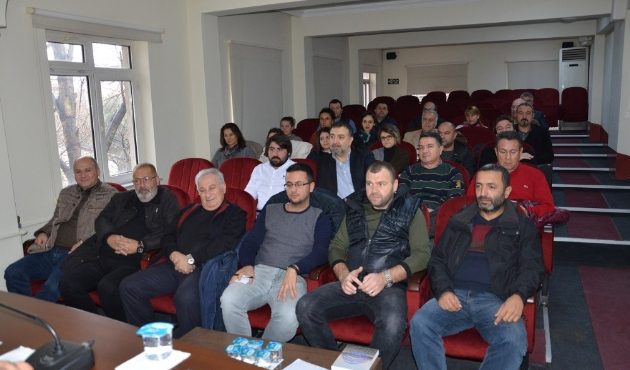 Tekirdağ'da meyve üreticilerine eğitim