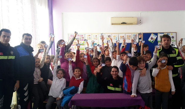 Muğla Dalamanlı çocuklar "trafik dedektifi" oldu