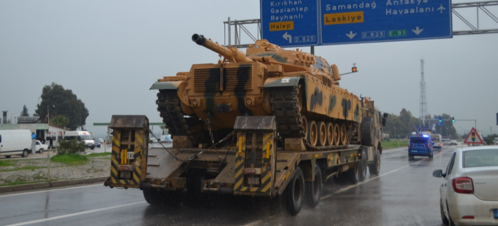 Sınır birliklerine tank ve zırhlı sevkiyatı sürüyor!