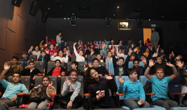 Arnavutköylü çocuklar sinema ile buluştu