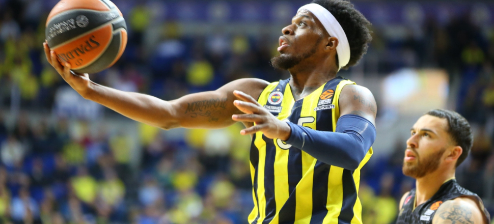 Fenerbahçe'yi tutabilene aşk olsun!