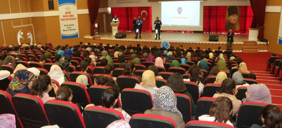 Adıyaman'da öğrencilere polis mesleği anlatıldı