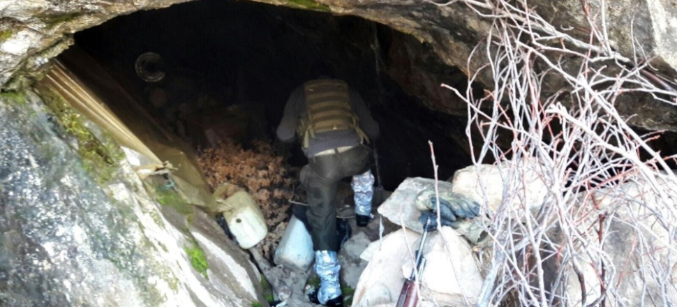 Tunceli'de 6 teröristin kıstırıldığı bölgeye havadan destek