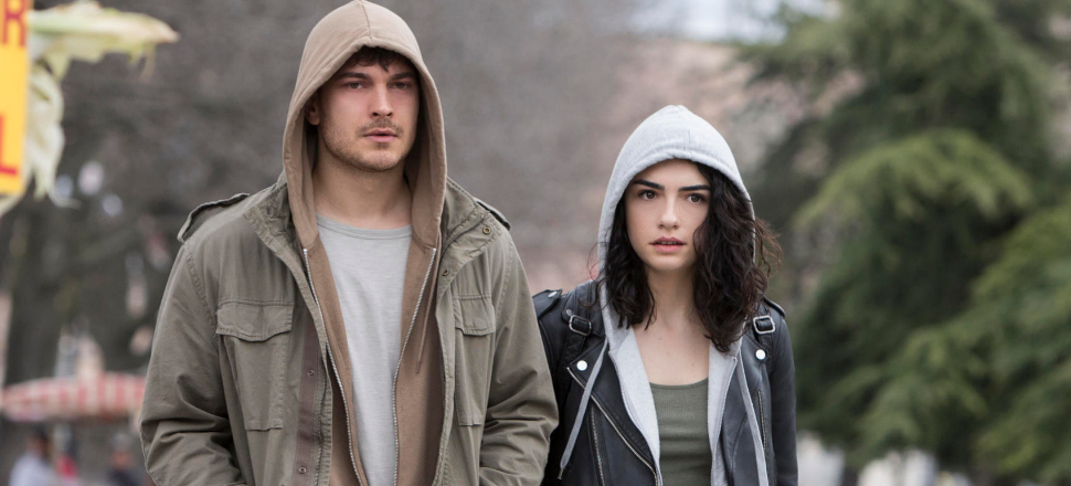 İlk Türk Netflix dizimiz benim gözümde ilk bölümden sınıfı geçti. Darısı yenilerin başına...