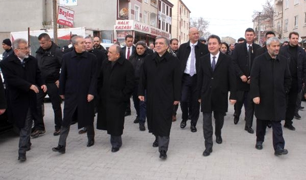 Karaman'da eski Bakan Ömer Dinçer'in acı günü
