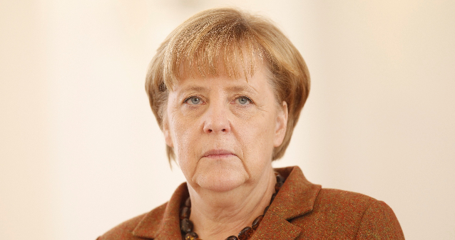 DTİK sordu, Merkel empati yapmaya başladı