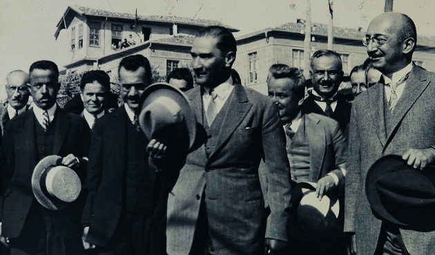 Atatürk'e mektup gönderdi, tımarhaneye kapatıldı