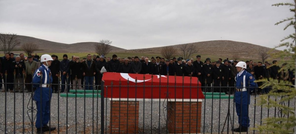 Kıbrıs gazisi son yolculuğuna uğurlandı