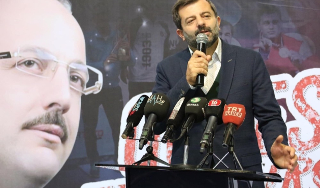Bursa'da şehit başkan için güreştiler