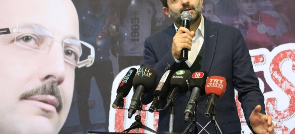 Bursa'da şehit başkan için güreştiler