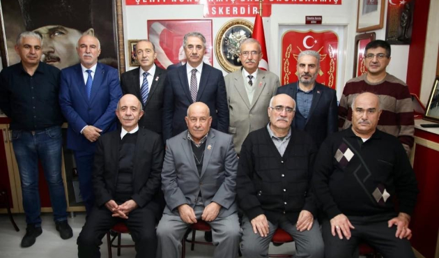 Elazığ'da Başkan Yanılmaz gazilerle bir araya geldi