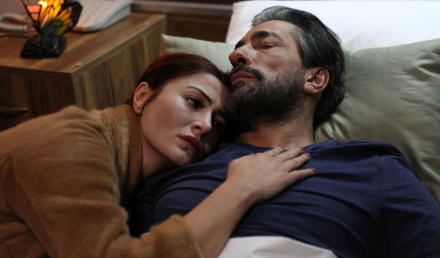 Büyük aşk bu fotoğrafla dile geldi!