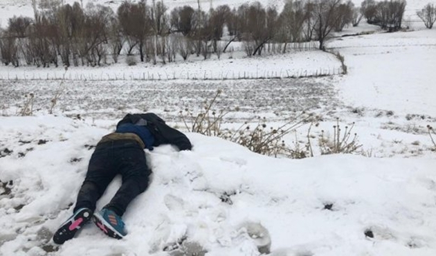 Van'da yabancı uyruklu kişi donmuş bulundu