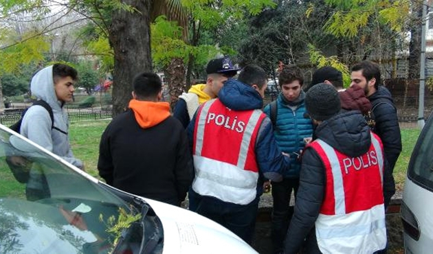 İstanbul Fatih'te okul çevrelerinde asayiş denetimi