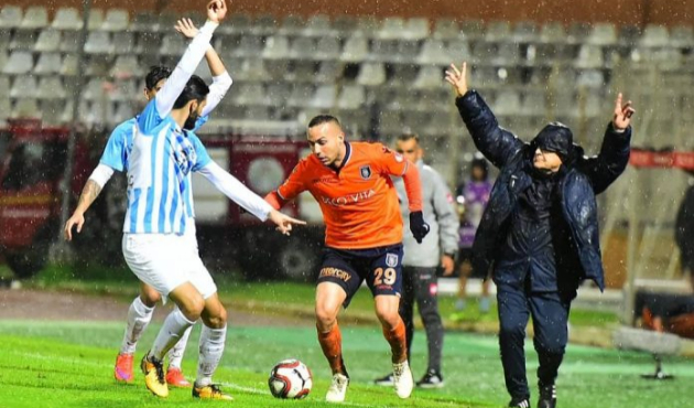 Başakşehir son 16 turunda...