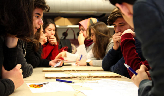 Kadir Has Üniversitesi liseli öğrencilere üniversite deneyimi fırsatı