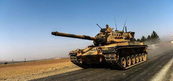 Fırat Kalkanı Operasyonu'nda ikinci aşama! Türk tankları Çobanbey'de