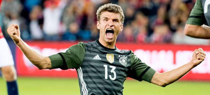 Almanya Norveç'i rahat geçti! Müller şov yaptı...