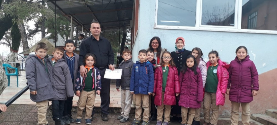 Kütahya'da öğrenciler sigarayı bırakanları ödüllendirdi