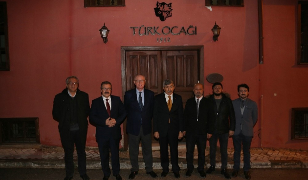 Eskişehir'de Başkan Kazım Kurt, Türk Ocağı’nı ziyaret etti
