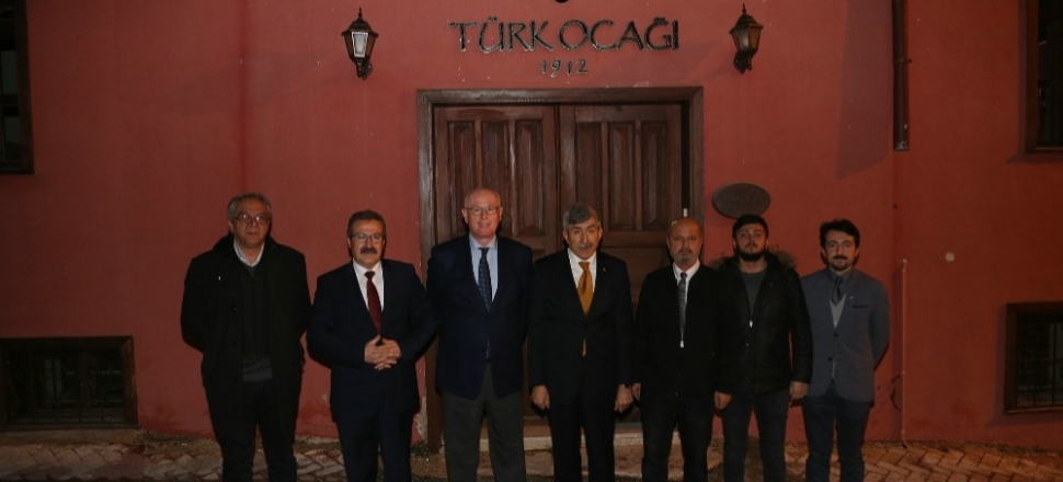 Eskişehir'de Başkan Kazım Kurt, Türk Ocağı’nı ziyaret etti
