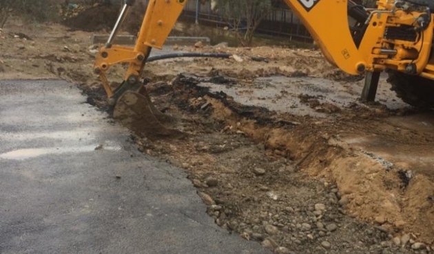 Aydın'da yağışla çöken yol 3 saat içinde yapıldı