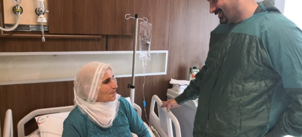 Siirt'te 2 yıldır acı çekiyordu 20 dakikada sağlığına kavuştu