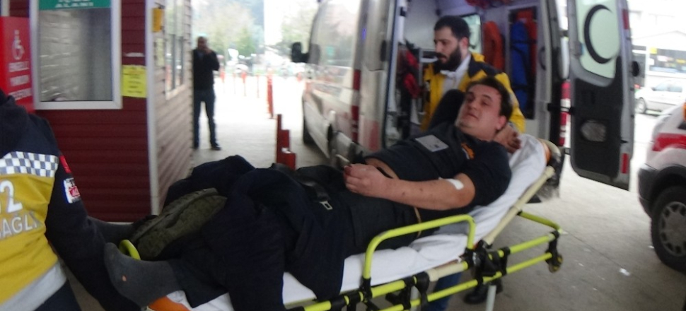 Bursa'da 2 metre yükseklikten düşen işçi yaralandı