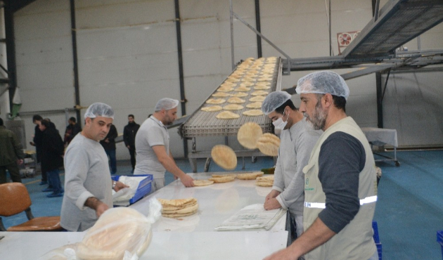 Hatay'da günde 1 milyon ekmek üretiyorlar