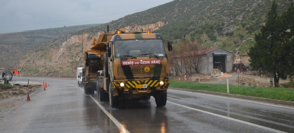 Hatay’da sınır birliklerine sevkiyat