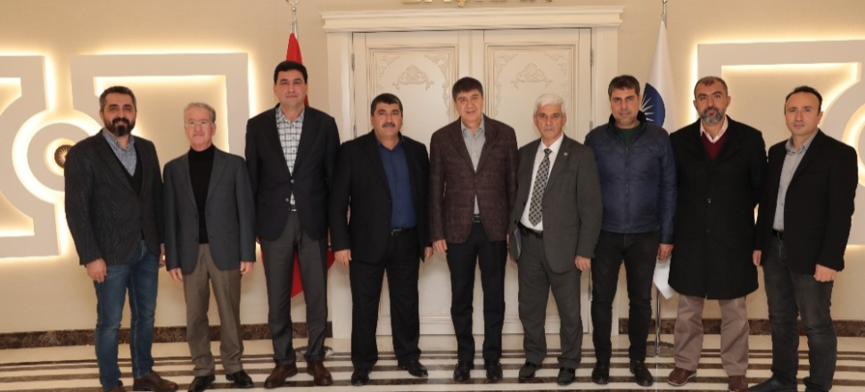 Menderes Türel, Komisyoncu ve üreticileri ağırladı
