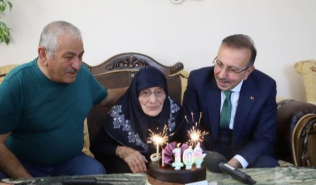 Nevşehir'de 108 yaşında ilk kez doğum gününü kutladı
