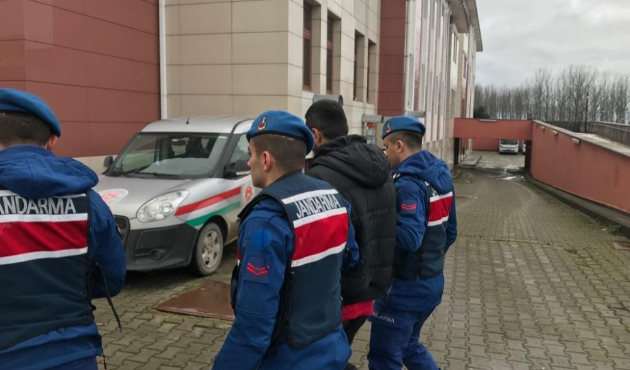 Düzce'de 3. kattan atlayarak kaçarken yakalandı