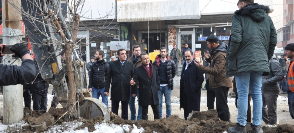 Kaymakam Ramazan Kendüzler, çalışmaları yerinde inceledi