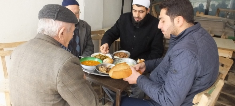 Balıkesir'de bu köyde kimse aç kalmıyor
