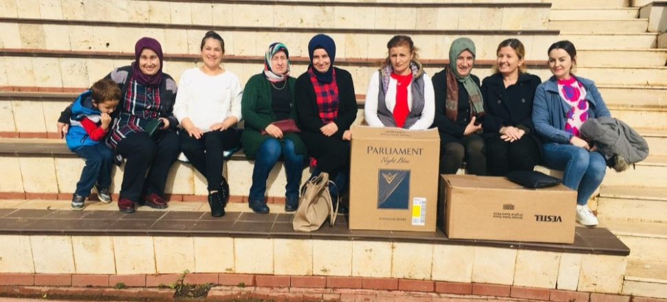 Antalya'da öğrencilerinden Mehmetçiğe destek