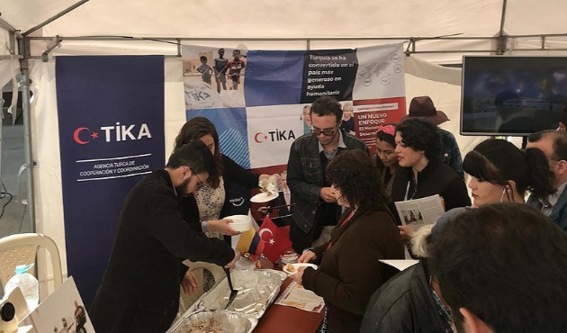 TİKA Kolombiya'da Türkiye'yi tanıttı...