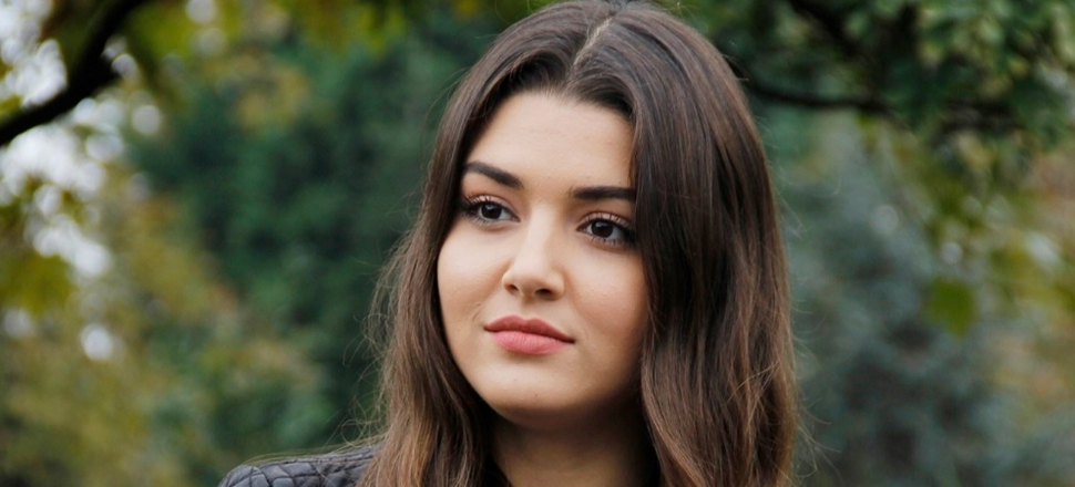 Sıkıntılar Hande Erçel'i eritti!