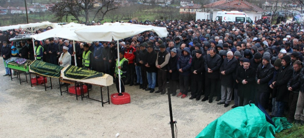Düzce'de kardeşlerin kaderi aynı oldu
