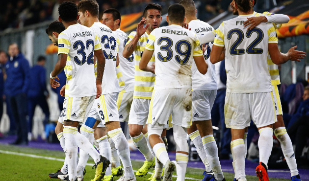 Fenerbahçe'de 3 yıldızın bileti kesildi!