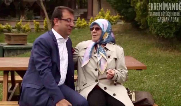 CHP'li Ekrem İmamoğlu'ndan "Bakın annem başörtülü" videosu