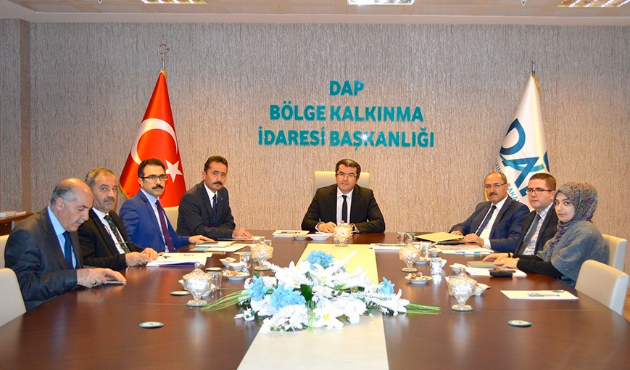 Erzurum'da Vali Memiş’ten, DAP’a ziyaret