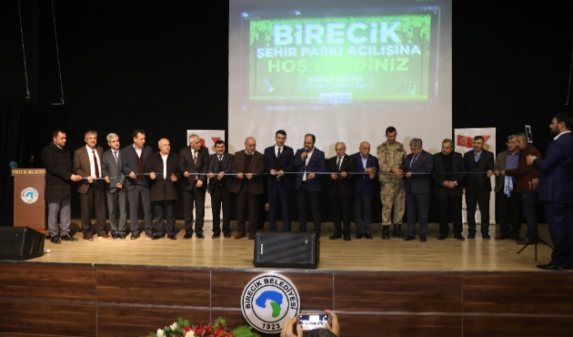 Şanlıurfa Birecik Şehir Parkı törenle hizmete açıldı