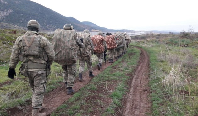 TSK kara unsurları Afrin'in  5 kilometre içine girdi