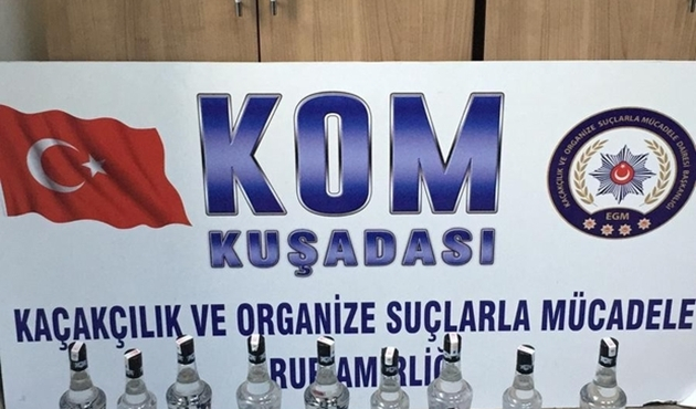 Aydın Kuşadası'nda kaçak içki ve tütün ele geçirildi