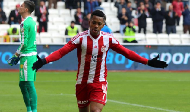 Başakşehir'den flaş Robinho hamlesi!