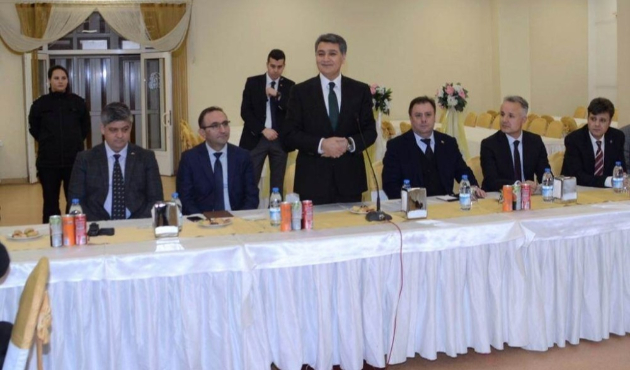Balıkesir Emniyet Müdürü Zeybek, muhtarlarla buluştu