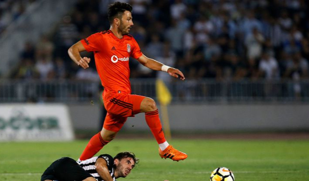 Beşiktaş yönetiminden flaş Tolgay kararı!