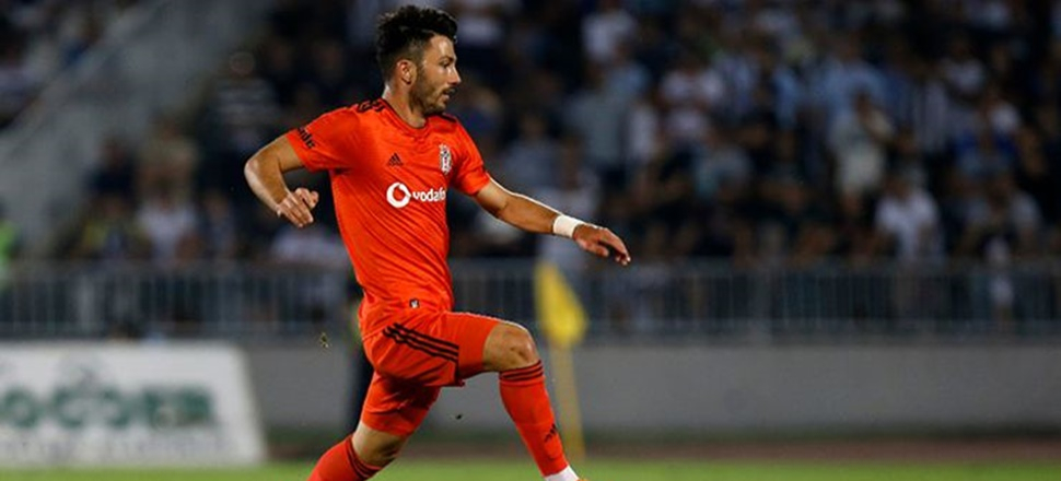Beşiktaş yönetiminden flaş Tolgay kararı!